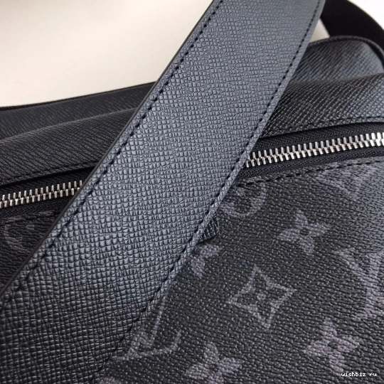 WIS Messenger Louis Vuitton 0727